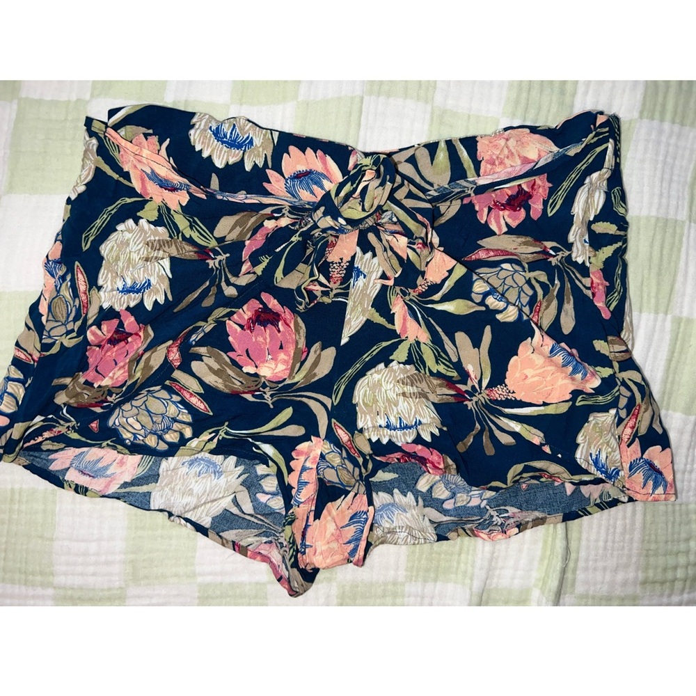 Floral Women's Shorts